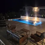 Dima - Piscine Chauffee Climatisation Barbecue Petanque * Calenzana