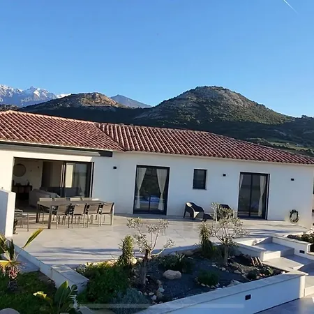 Dima - Piscine Chauffee Climatisation Barbecue Petanque Calenzana