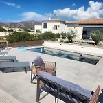 Dima - Piscine Chauffee Climatisation Barbecue Petanque *
