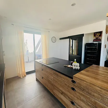 Villa Dima - Piscine Chauffee Climatisation Barbecue Petanque Calenzana