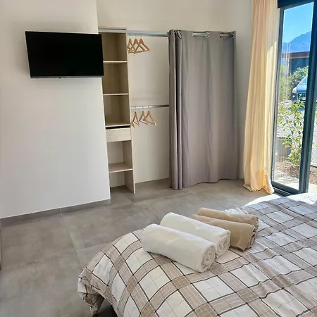 Dima - Piscine Chauffee Climatisation Barbecue Petanque فيلة كالينزانا