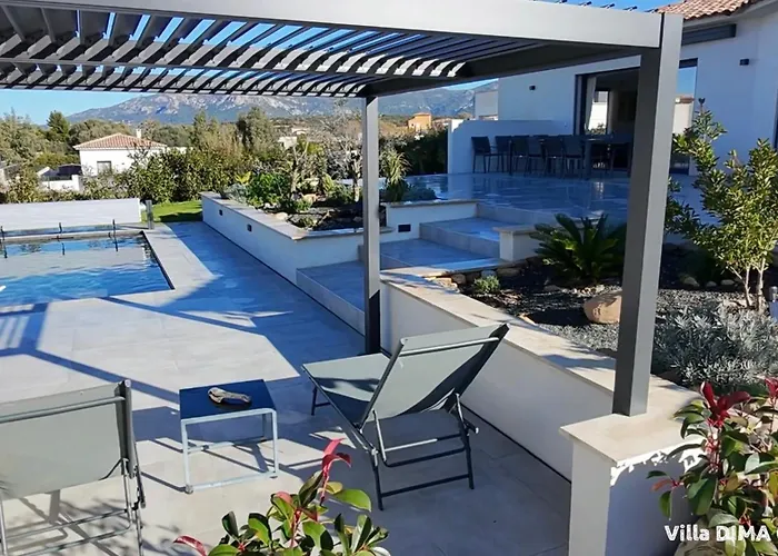 Dima - Piscine Chauffee Climatisation Barbecue Petanque Calenzana