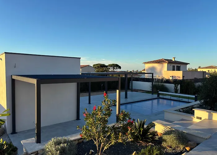 Dima - Piscine Chauffee Climatisation Barbecue Petanque * Calenzana